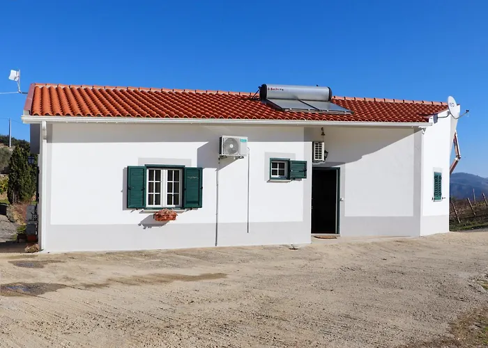 Quinta Da Padrela Vineyard House * Tabuaço